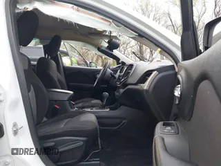 2016 Jeep Cherokee Sport with VIN 1C4PJLAB4GW229799, listed as a IAAI auction lot 41894502 with 117,651 mi miles. Bid and sale history available at carsss.com. Image 5.