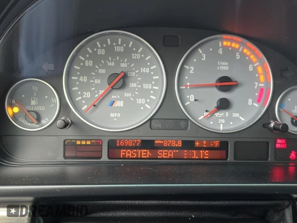 2000 BMW M5 z VIN WBSDE9343YBZ94710, wystawiony jako Copart lot #56716935 z przebiegiem 169 877 mil mil oraz Tytuł czysty. Historia ofert i sprzedaży dostępna na DreamBid. Obrazek 8.