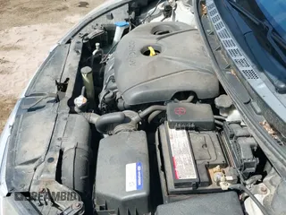 2013 Hyundai Elantra GLS with VIN KMHDH4AE7DU970868, listed as a IAAI auction lot 42987914 with 114,448 mi miles and . Bid and sale history available at DreamBid. Image 20.