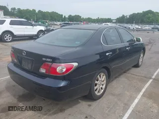 2004 Lexus ES 350 with VIN JTHBA30G445000983, listed as a IAAI auction lot 42221053 with 255,598 mi miles and . Bid and sale history available at DreamBid. Image 4.