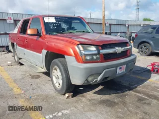 2002 Chevrolet Avalanche with VIN 3GNEC13T92G139817, listed as a IAAI auction lot 42301753 with 546,860 mi miles and . Bid and sale history available at DreamBid. Image 1.