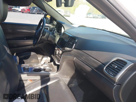 2020 Jeep Grand Cherokee Limited with VIN 1C4RJFBG0LC371924, listed as a IAAI auction lot 42065691 with 73,350 mi miles and . Bid and sale history available at DreamBid. Image 5.