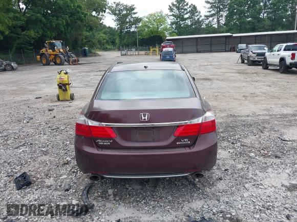 2015 Honda Accord Touring with VIN 1HGCR3F9XFA010985, listed as a IAAI auction lot 42400903 with 231,607 mi miles and . Bid and sale history available at DreamBid. Image 16.