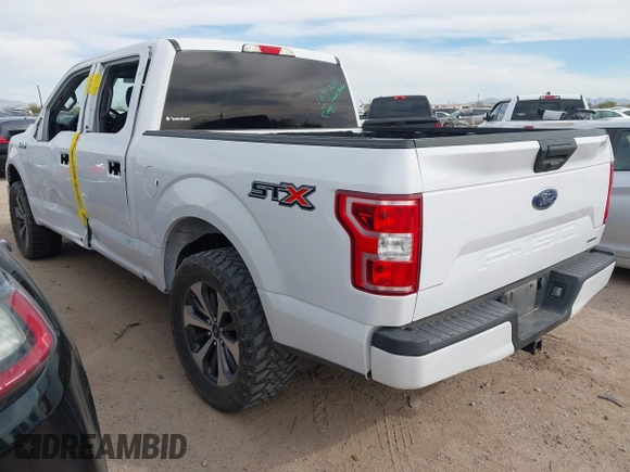 2020 Ford F-150 XL z VIN 1FTEW1CP5LKE39528, wystawiony jako IAAI lot #41826420 z przebiegiem 44 570 mil mil oraz . Historia ofert i sprzedaży dostępna na DreamBid. Obrazek 3.