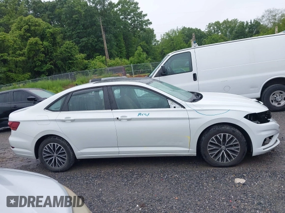 2019 Volkswagen Jetta S with VIN 3VWC57BU1KM084270, listed as a IAAI auction lot 42351806 with 72,370 mi miles and . Bid and sale history available at DreamBid. Image 14.