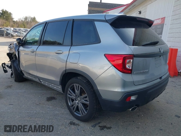 2020 Honda Passport EX-L z VIN 5FNYF8H55LB011307, wystawiony jako IAAI lot #40880877 z przebiegiem 32 509 mil mil oraz . Historia ofert i sprzedaży dostępna na DreamBid. Obrazek 3.