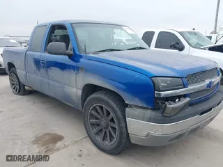 2003 Chevrolet Silverado 1500 LS with VIN 2GCEC19T031299689, listed as a IAAI auction lot 41575142 with 117,830 mi miles. Bid and sale history available at carsss.com. Image 1.