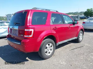 2010 Ford Escape Limited с VIN 1FMCU9EG0AKD06905, выставлен на аукционе IAAI как лот 42389127 с пробегом 116 672 миль миль и . История ставок и продаж доступна на DreamBid. Изображение 4.