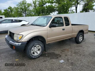 1999 Toyota Tacoma z VIN 4TAWN72N5XZ529331, wystawiony jako Copart lot #56421655 z przebiegiem 248 926 mil mil oraz Czysty tytuł • Clean title. Historia ofert i sprzedaży dostępna na DreamBid. Obrazek 1.