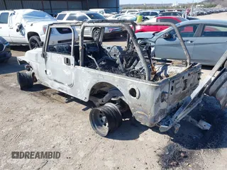 2005 Jeep Wrangler Unlimited with VIN 1J4FA44S55P366393, listed as a IAAI auction lot 41849008 with 0 mi miles. Bid and sale history available at carsss.com. Image 3.