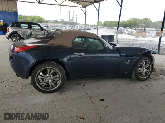 2007 Pontiac Solstice z VIN 1G2MB35B77Y108025, wystawiony jako Copart lot #52437135 z przebiegiem 150 528 mil mil oraz Szkoda całkowita • Salvage title. Historia ofert i sprzedaży dostępna na DreamBid. Obrazek 3.
