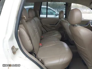 2003 Jeep Grand Cherokee Laredo with VIN 1J4GW48S33C521253, listed as a IAAI auction lot 41929756 with 209,686 mi miles. Bid and sale history available at carsss.com. Image 8.