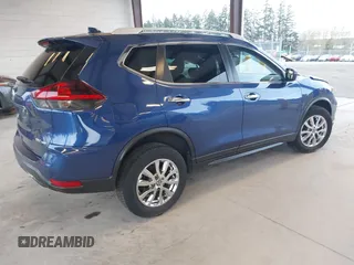 2018 Nissan Rogue SV with VIN 5N1AT2MV7JC800092, listed as a IAAI auction lot 41953847 with 86,168 mi miles and . Bid and sale history available at carsss.com. Image 4.