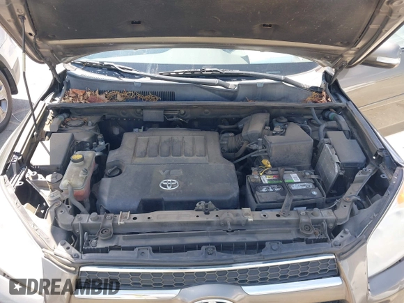 2012 Toyota RAV4 Limited with VIN 2T3DK4DV3CW067488, listed as a IAAI auction lot 41987924 with 197,038 mi miles. Bid and sale history available at carsss.com. Image 10.