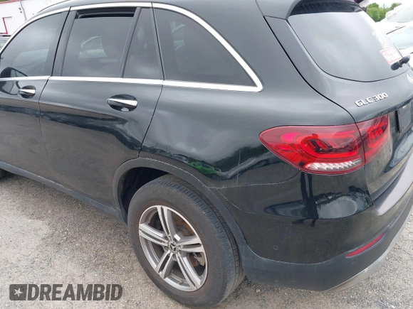 2022 Mercedes-Benz GLC 300 z VIN W1N0G8EB9NG024549, wystawiony jako IAAI lot #41870047 z przebiegiem 88 269 mil mil oraz . Historia ofert i sprzedaży dostępna na DreamBid. Obrazek 6.