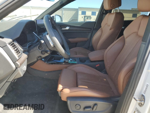 2024 Audi Q5 S line Premium Plus with VIN WA1E2AFY5R2005452, listed as a Copart auction lot 47797665 with 12,735 mi miles and Salvage title. Bid and sale history available at DreamBid. Image 7.