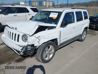 2011 Jeep Patriot Latitude with VIN 1J4NT1GA6BD119842, listed as a IAAI auction lot 41758968 with 90,945 mi miles and . Bid and sale history available at DreamBid. Image 2.