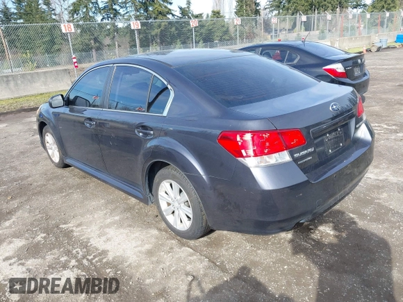 2012 Subaru Legacy 2.5i z VIN 4S3BMBA60C3022501, wystawiony jako IAAI lot #41665556 z przebiegiem 179 134 mil mil oraz . Historia ofert i sprzedaży dostępna na DreamBid. Obrazek 3.