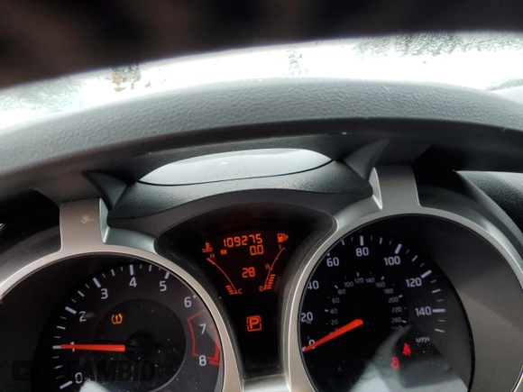 2014 Nissan Juke SV with VIN JN8AF5MR4ET361153, listed as a Copart auction lot 44462915 with 109,275 mi miles and Salvage Title. Bid and sale history available at carsss.com. Image 9.