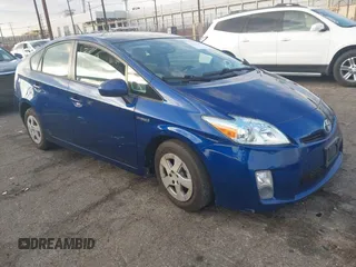 2010 Toyota Prius II with VIN JTDKN3DU3A0153692, listed as a IAAI auction lot 41371359 with 129,195 mi miles. Bid and sale history available at carsss.com. Image 1.