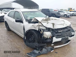 2010 Ford Fusion SE with VIN 3FAHP0HA3AR243983, listed as a IAAI auction lot 41887783 with 1 mi miles. Bid and sale history available at carsss.com. Image 1.