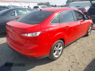 2014 Ford Focus SE with VIN 1FADP3F28EL353220, listed as a IAAI auction lot 41675973 with 1 mi miles. Bid and sale history available at carsss.com. Image 4.