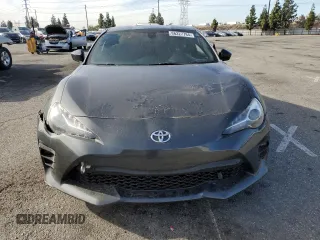 2018 Toyota 86 with VIN JF1ZNAA11J8700382, listed as a Copart auction lot 86327784 with 83,607 mi miles and Salvage Title. Bid and sale history available at carsss.com. Image 5.