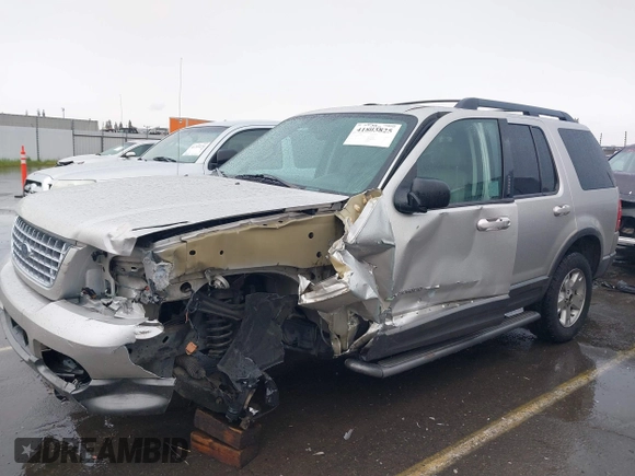 2005 Ford Explorer XLT z VIN 1FMZU63E65ZA28857, wystawiony jako IAAI lot #41803825 z przebiegiem 184 536 mil mil oraz . Historia ofert i sprzedaży dostępna na DreamBid. Obrazek 15.