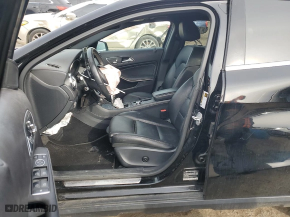2018 Mercedes-Benz GLA with VIN WDCTG4GB4JJ438596, listed as a Copart auction lot 46105885 with 0 mi miles and Salvage Title. Bid and sale history available at carsss.com. Image 7.
