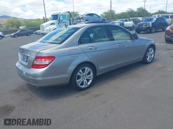 2008 Mercedes-Benz C 300 Sport с VIN WDDGF54X58F133255, выставлен на аукционе IAAI как лот 42543589 с пробегом 47 072 миль миль и . История ставок и продаж доступна на DreamBid. Изображение 4.