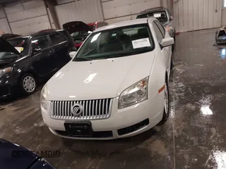 2008 Mercury Milan Premier with VIN 3MEHM08Z38R604372, listed as a IAAI auction lot 41131598 with 104,302 mi miles and . Bid and sale history available at DreamBid. Image 12.
