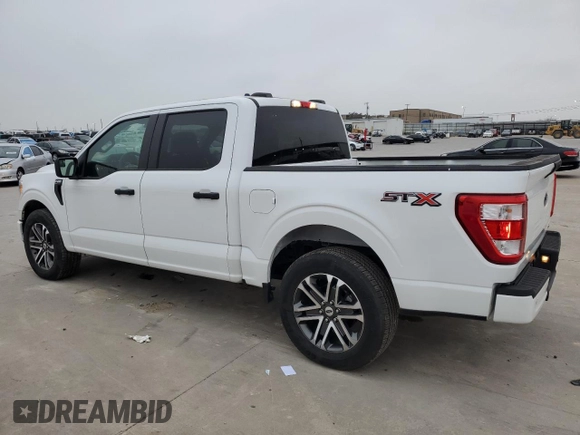 2021 Ford F-150 XL z VIN 1FTEW1CP0MFC94084, wystawiony jako Copart lot #43989965 z przebiegiem 3 151 mil mil oraz Szkoda całkowita • Salvage title. Historia ofert i sprzedaży dostępna na DreamBid. Obrazek 2.