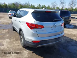 2014 Hyundai Santa Fe Sport with VIN 5XYZU3LB7EG136332, listed as a IAAI auction lot 41902059 with 200,140 mi miles. Bid and sale history available at carsss.com. Image 3.