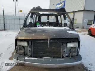 2002 Chevrolet Express with VIN 1GBFG15R821223150, listed as a Copart auction lot 88856955 with Not Provided miles and Non Repairable. Bid and sale history available at carsss.com. Image 5.