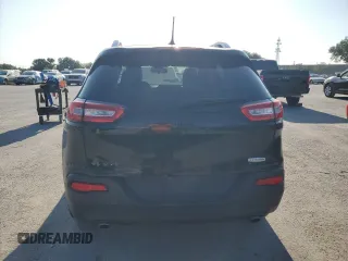 2014 Jeep Cherokee Latitude z VIN 1C4PJMCS4EW310737, wystawiony jako Copart lot #52771625 z przebiegiem 174 372 mil mil oraz Czysty tytuł • Clean title. Historia ofert i sprzedaży dostępna na DreamBid. Obrazek 6.