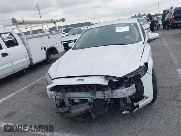 2017 Ford Fusion SE with VIN 3FA6P0H75HR335912, listed as a IAAI auction lot 42141318 with 160,614 mi miles. Bid and sale history available at carsss.com. Image 12.