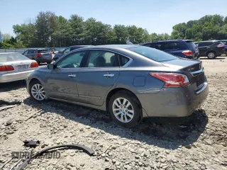 2015 Nissan Altima 2.5 with VIN 1N4AL3AP1FN392481, listed as a Copart auction lot 62381005 with 43,023 mi miles and Salvage title. Bid and sale history available at DreamBid. Image 2.