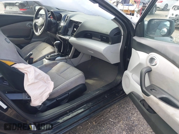 2011 Honda CR-Z with VIN JHMZF1D44BS012716, listed as a IAAI auction lot 41378990 with 170,844 mi miles. Bid and sale history available at carsss.com. Image 5.