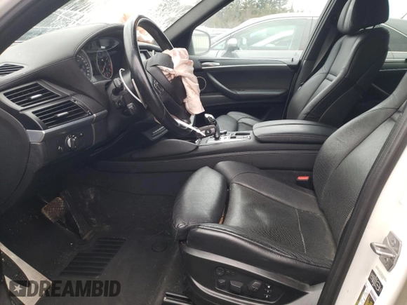 2013 BMW X5 M with VIN 5YMGY0C55D0C11533, listed as a Copart auction lot 85148774 with 53,538 mi miles and Salvage Title. Bid and sale history available at carsss.com. Image 7.