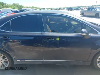 2010 Lexus HS 250h with VIN JTHBB1BAXA2000929, listed as a IAAI auction lot 42067247 with 175,452 mi miles. Bid and sale history available at carsss.com. Image 13.