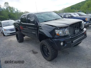 2007 Toyota Tacoma PreRunner z VIN 5TEJU62NX7Z338052, wystawiony jako IAAI lot #42204246 z przebiegiem 202 296 mil mil oraz . Historia ofert i sprzedaży dostępna na DreamBid. Obrazek 1.