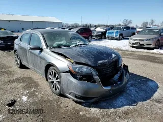 2013 Chrysler 200 Limited with VIN 1C3CCBCG3DN679445, listed as a Copart auction lot 46156645 with 127,788 mi miles and Salvage Title. Bid and sale history available at DreamBid. Image 10.