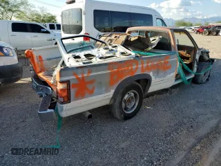 1992 Dodge Dakota S with VIN 1B7GL26X1NS529555, listed as a Copart auction lot 65251054 with 220,482 mi miles and Salvage Title. Bid and sale history available at carsss.com. Image 3.