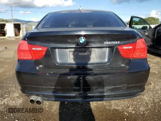 2011 BMW 3 Series 328i z VIN WBAPH7G59BNL85966, wystawiony jako Copart lot #49182085 z przebiegiem 140 626 mil mil oraz Szkoda całkowita • Salvage title. Historia ofert i sprzedaży dostępna na DreamBid. Obrazek 6.