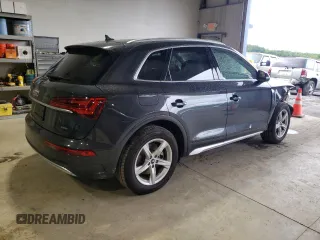 2021 Audi Q5 Premium z VIN WA1AAAFY4M2049968, wystawiony jako Copart lot #57229695 z przebiegiem 48 316 mil mil oraz Szkoda całkowita • Salvage title. Historia ofert i sprzedaży dostępna na DreamBid. Obrazek 3.