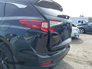 2019 Acura RDX w/Technology Pkg with VIN 5J8TC2H57KL008535, listed as a IAAI auction lot 41940688 with 36,021 mi miles. Bid and sale history available at carsss.com. Image 17.