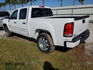 2009 GMC Sierra 1500 with VIN 2GTEK032X91101500, listed as a Copart auction lot 76481424 with Not Provided miles and Salvage Title. Bid and sale history available at DreamBid. Image 2.