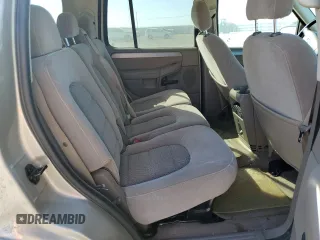 2004 Ford Explorer XLT с VIN 1FMZU63EX4ZB34422, выставлен на аукционе Copart как лот 75574164 с пробегом 121 839 миль миль и Списание • Salvage title. История ставок и продаж доступна на DreamBid. Изображение 11.