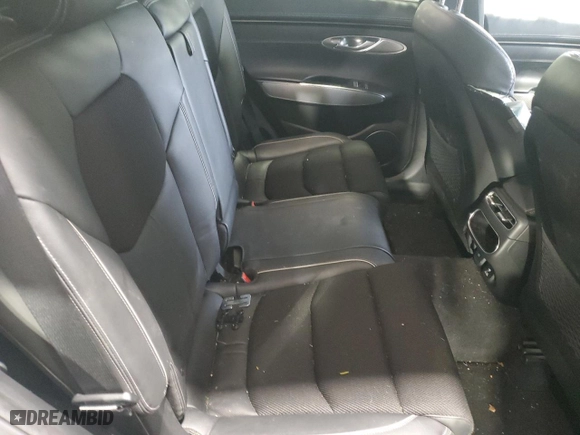 2022 Genesis GV70 2.5T with VIN KMUMADTB5NU053907, listed as a Copart auction lot 47136335 with 47,511 mi miles and Salvage Title. Bid and sale history available at carsss.com. Image 11.