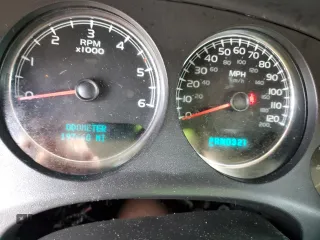 2007 GMC Yukon SLE w/3SA with VIN 1GKFC13C77J256366, listed as a Copart auction lot 72216464 with 197,660 mi miles and Salvage Title. Bid and sale history available at carsss.com. Image 9.